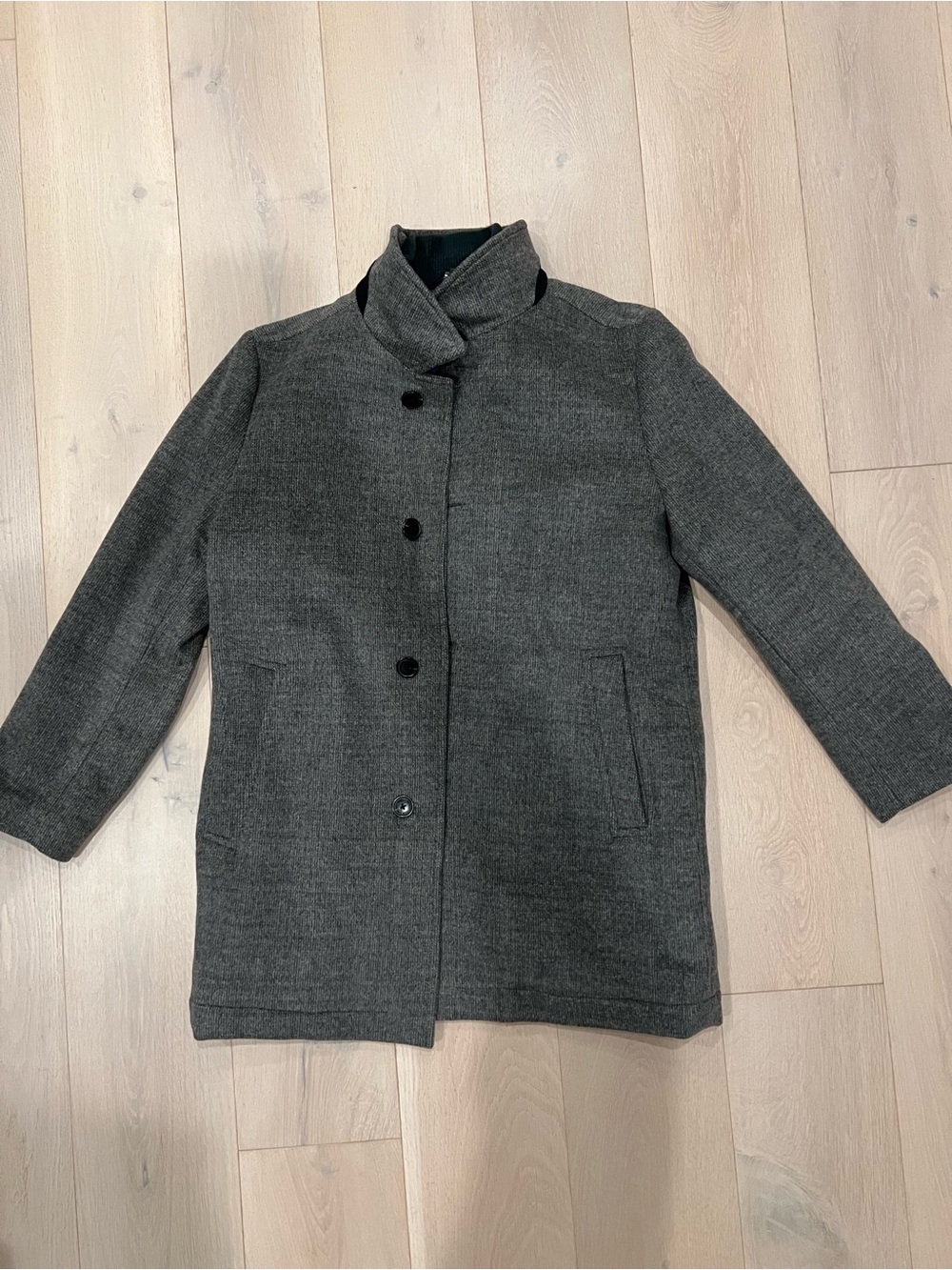 Hart Schaffner Marx Heathered Gray Funnel Neck Winter Coat — Men’s Medium